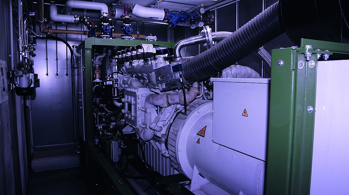 Inbetriebnahme des Blockheizkraftwerks Inbetriebnahme des Blockheizkraftwerks